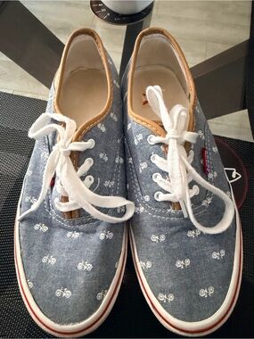 Blue Levi's Canvas Sneakers with White Bicycle Print